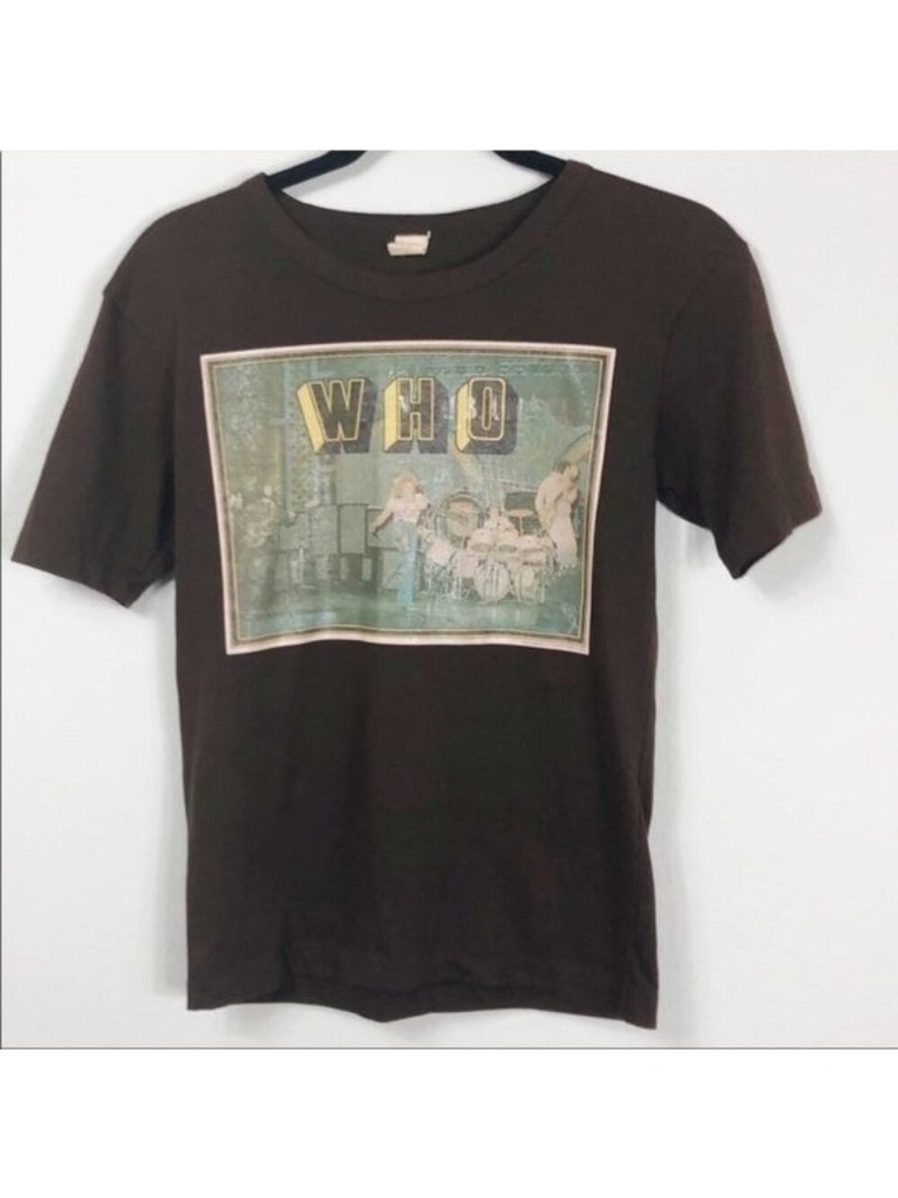 Who Band Graphic Tee Vintage Inspired Brown Medium Soft Crew Retro Rock Shirt